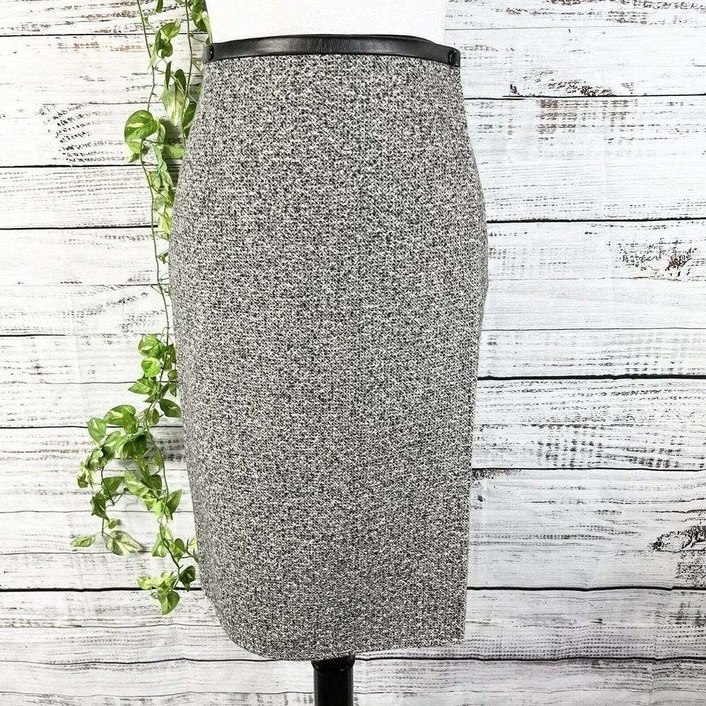 Worth Skirt size 4 Black Gray Wool Tweed Wrap Knee Faux Leather Career Modest